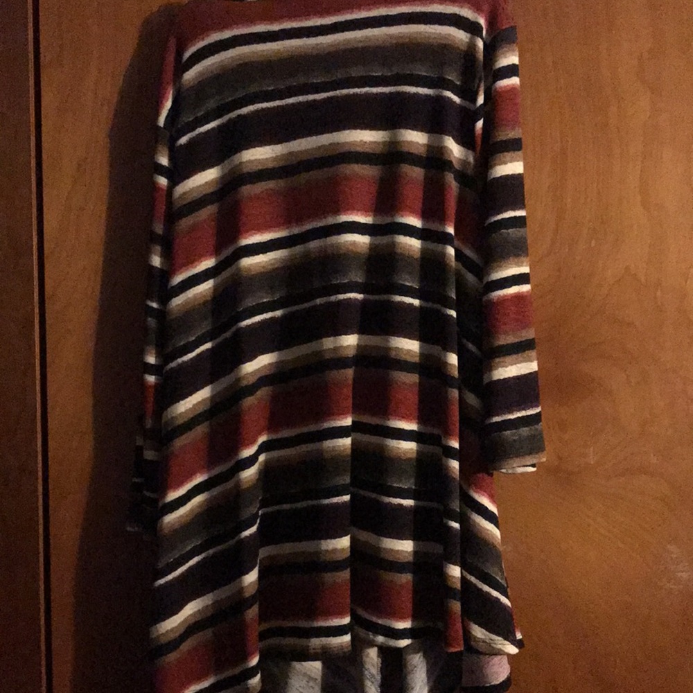 Tunic - Picture 2 of 2